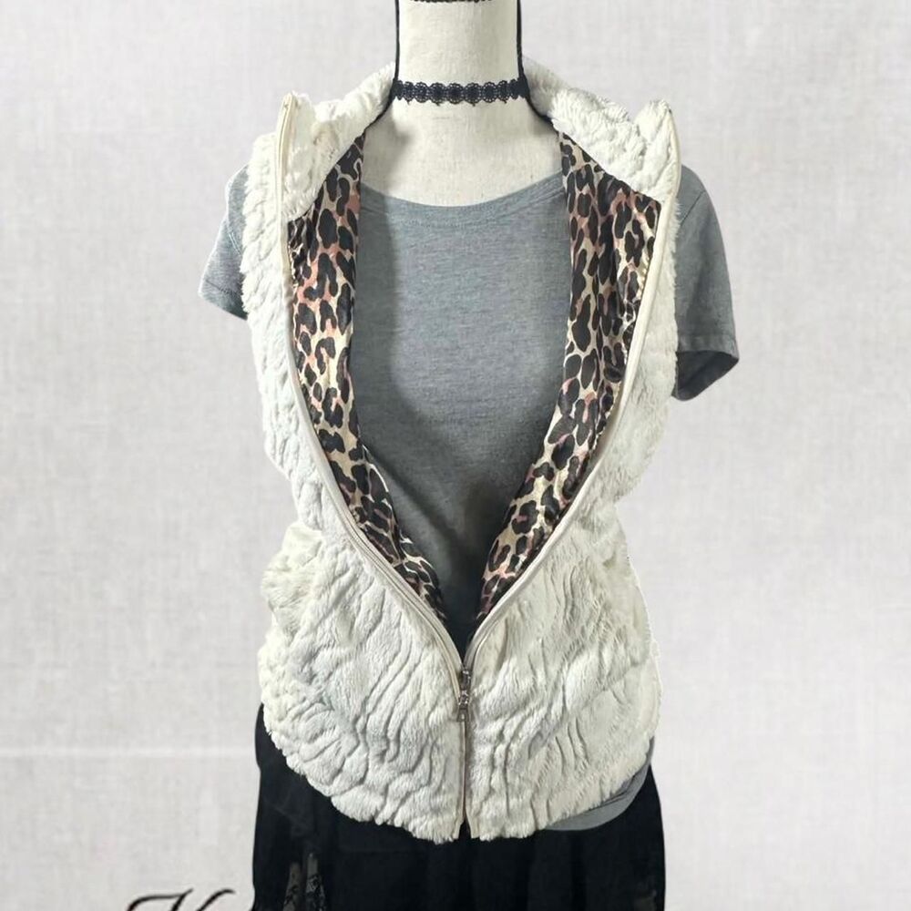 Y2K Fashion Cheetah Lined Puffer Vest With Pockets